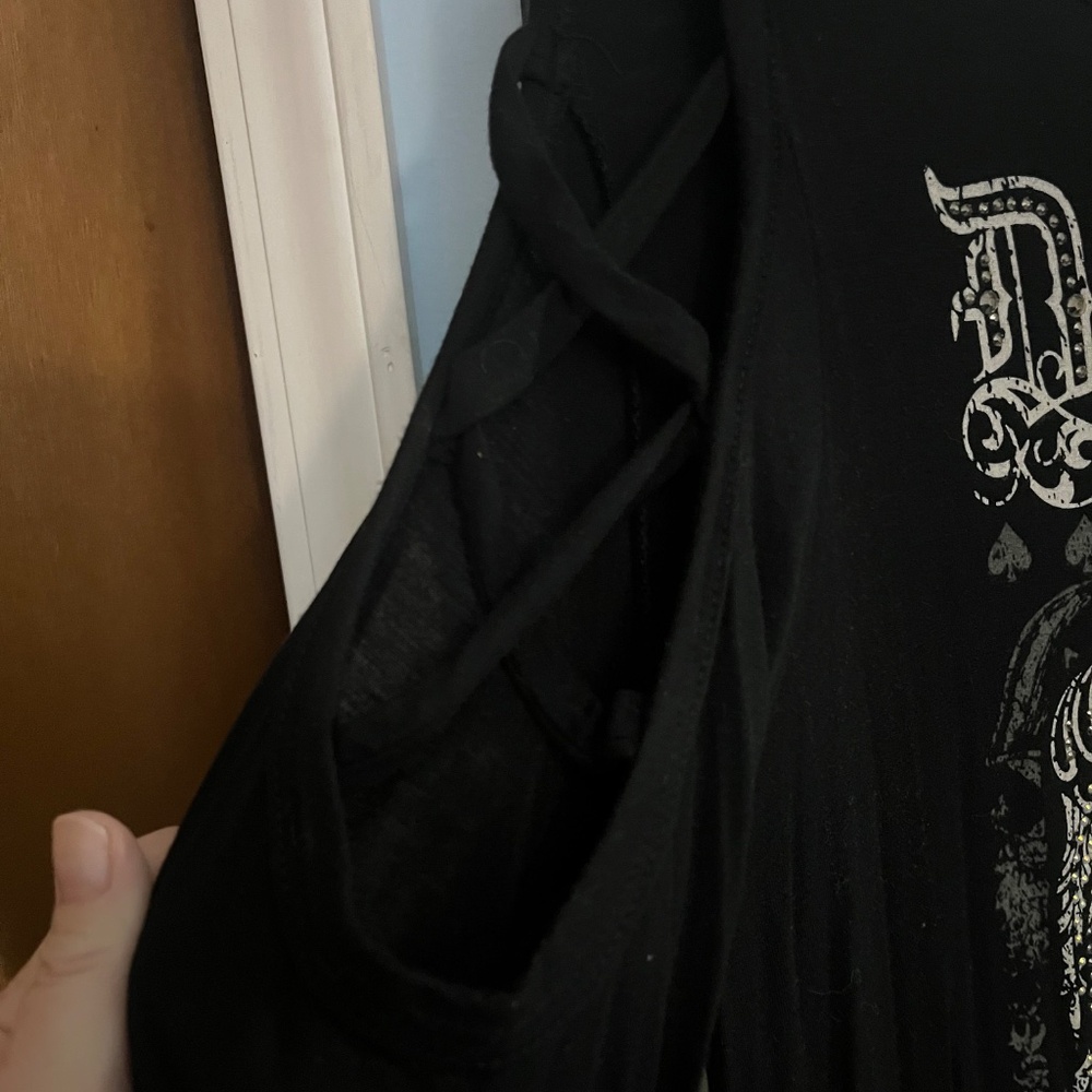Devilish top - Picture 3 of 5